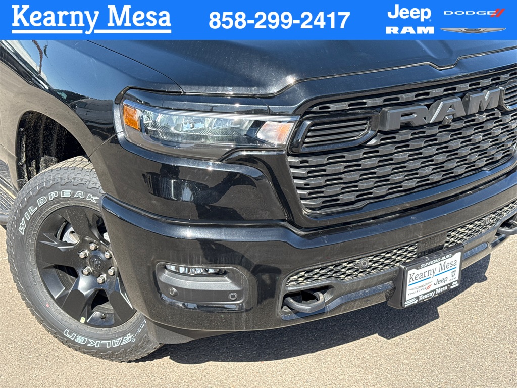 2025 Ram 1500 Tradesman photo 3