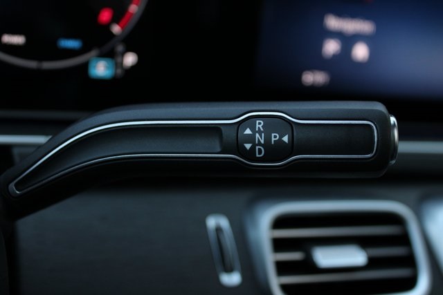 2025 Mercedes Benz GLS 450 4MATIC photo 21