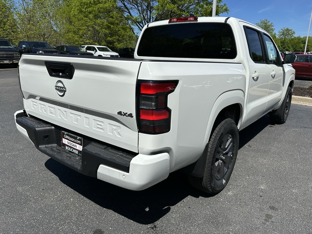 2025 Nissan Frontier Crew Cab SV photo 4