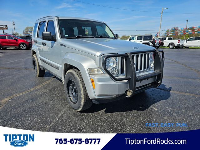 2012 Jeep Liberty Sport photo 2