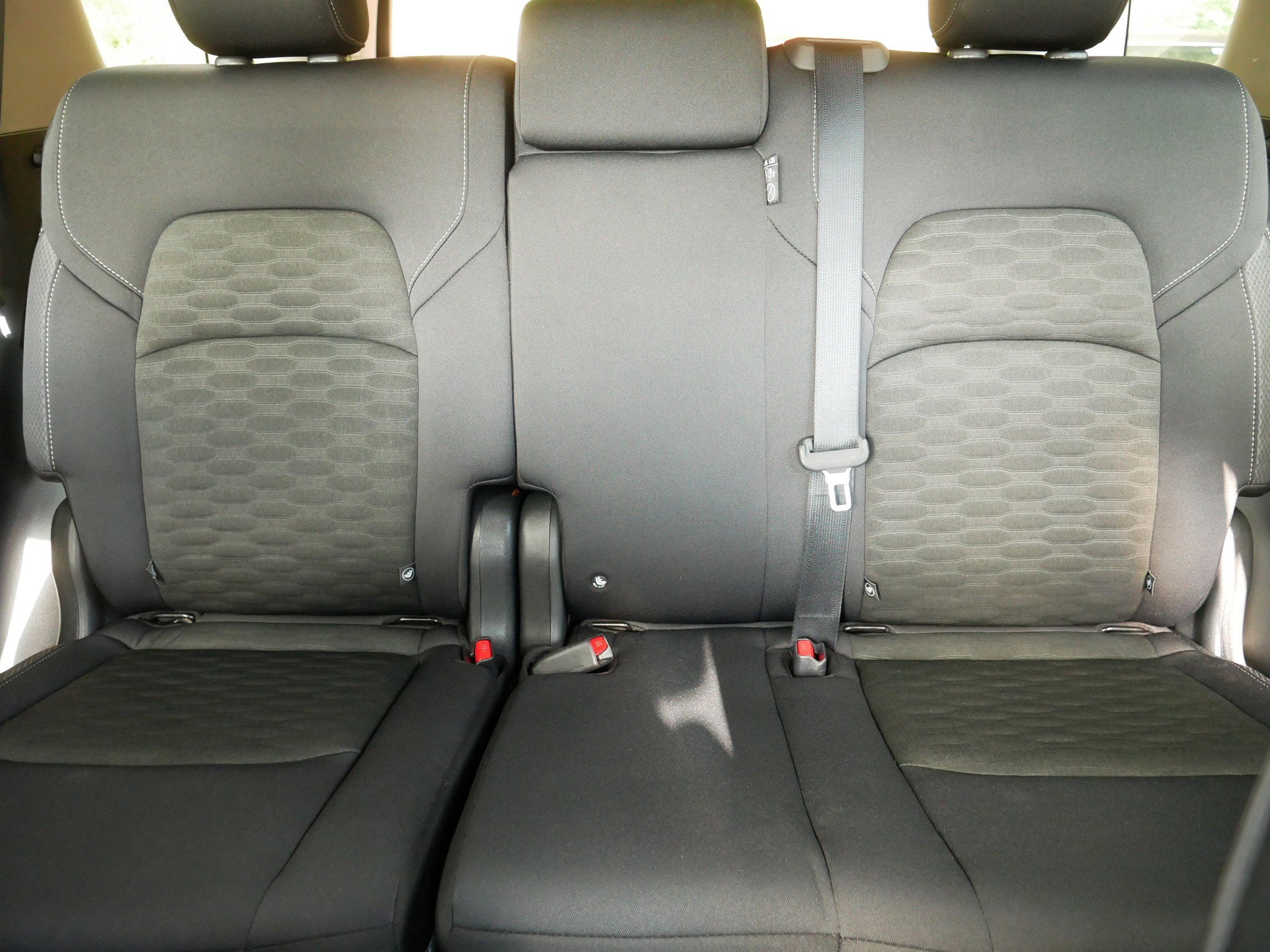 2024 Nissan Pathfinder S photo 10