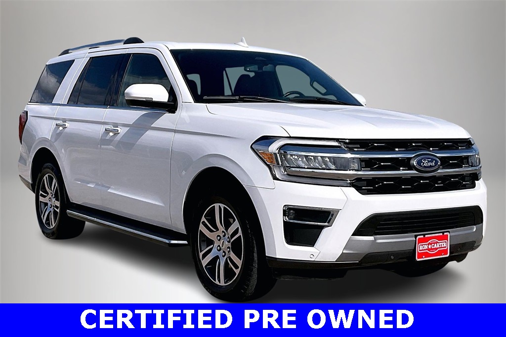 2023 Ford Expedition Limited's photo