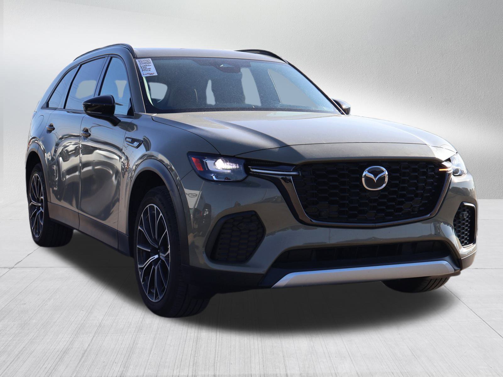 2025 Mazda CX-70 Premium Package's photo