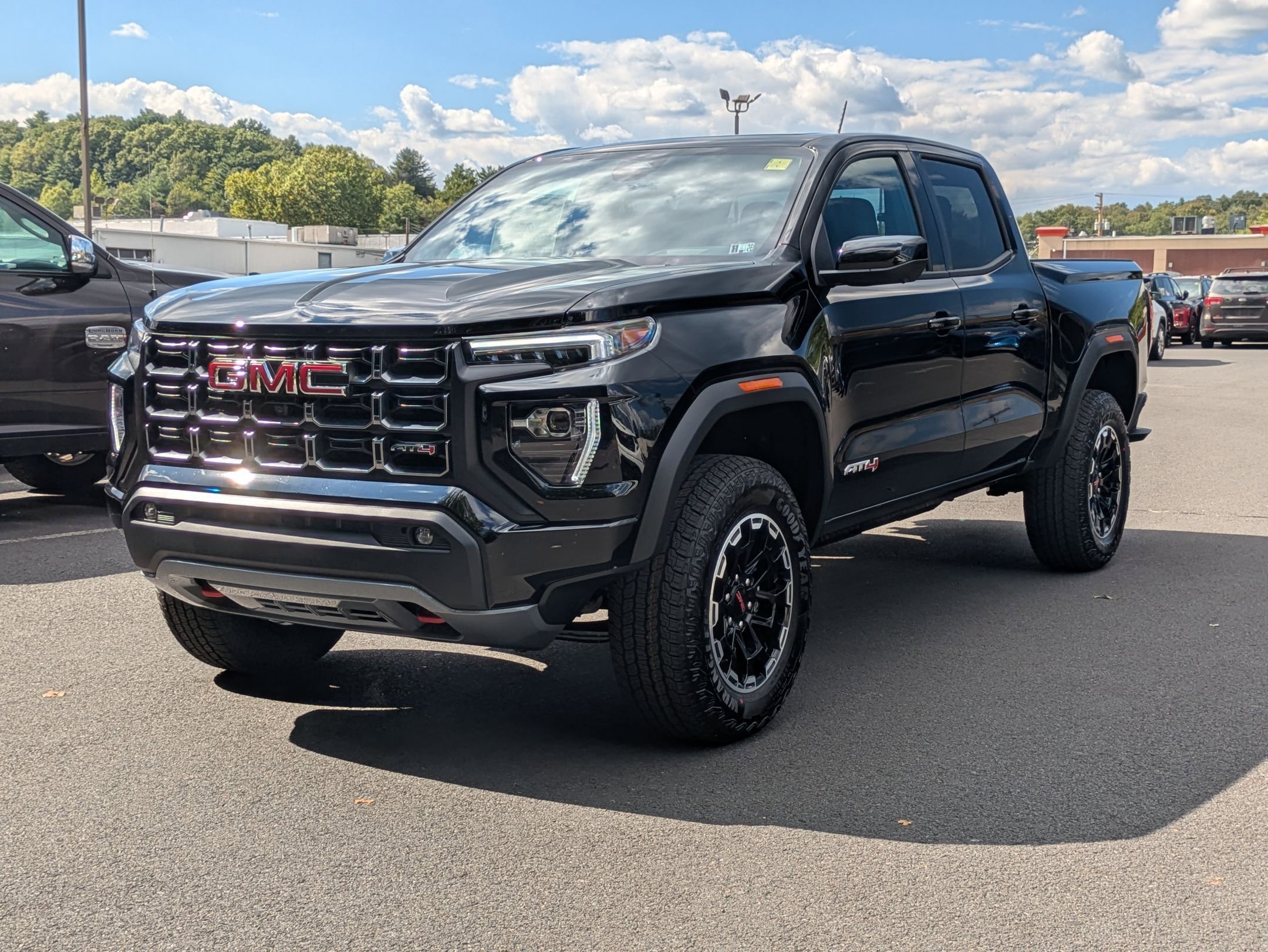 2026 Gmc Canyon AT4 photo 3