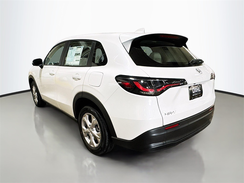 2025 Honda HR-V LX photo 4