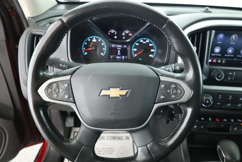 2022 Chevrolet Colorado LT photo 11