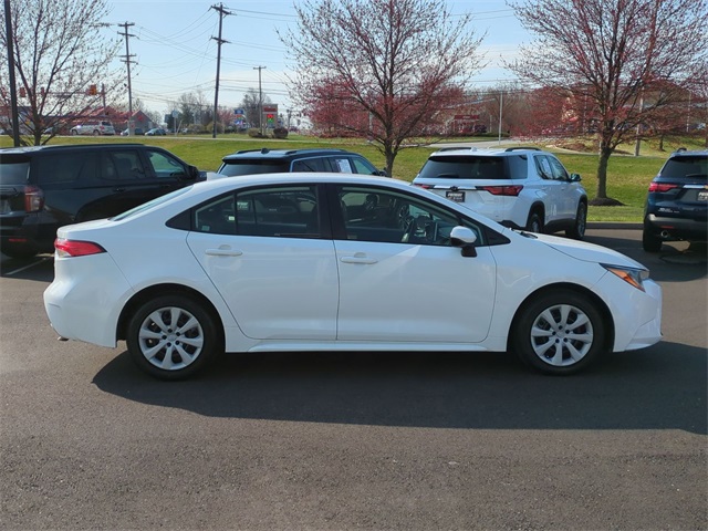 Used 2020 Toyota Corolla LE with VIN JTDEPRAE2LJ099676 for sale in Limerick, PA