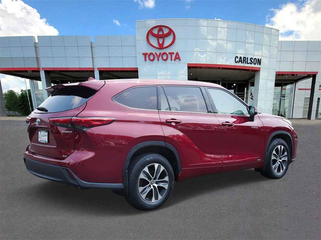 2021 Toyota Highlander Hybrid XLE photo 4