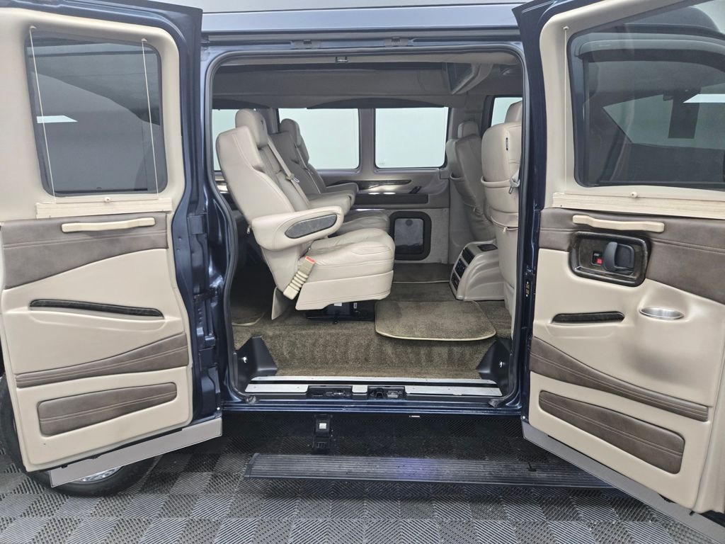 2023 Gmc Savana 2500 Cargo photo 29