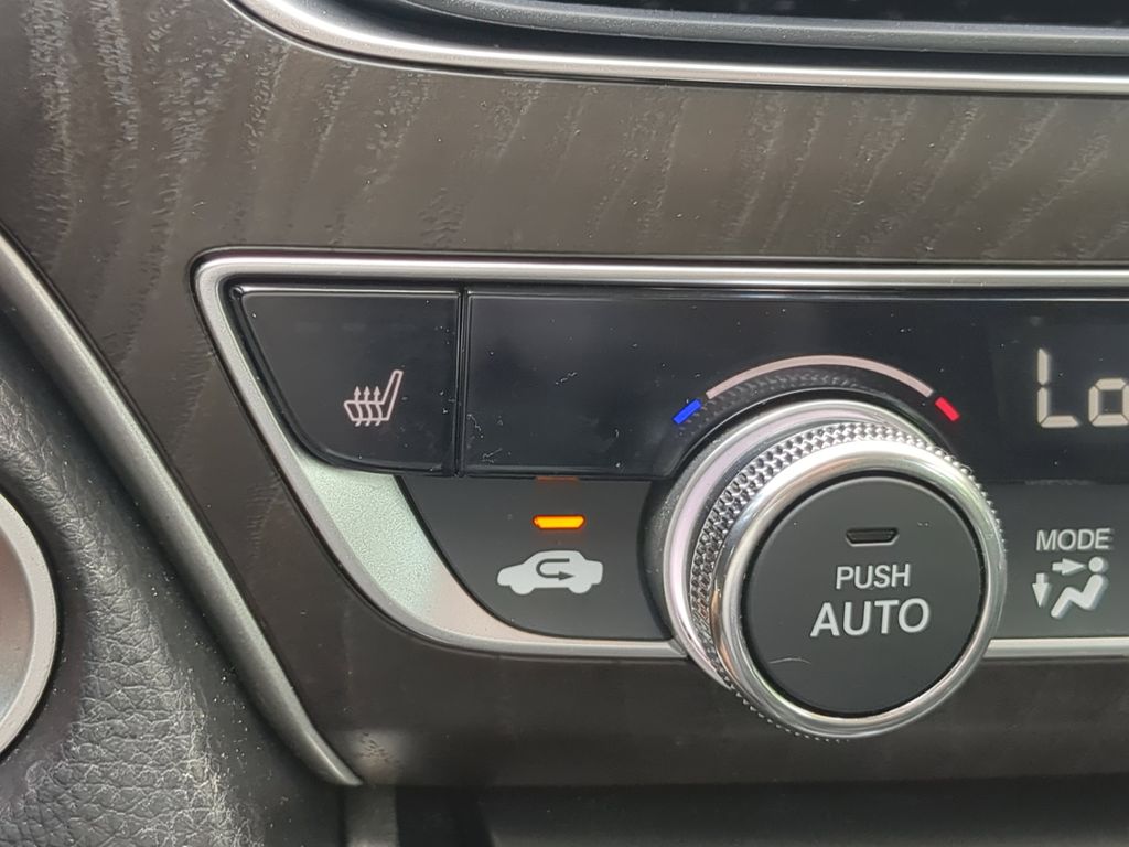 2022 Honda Accord EX-L photo 29
