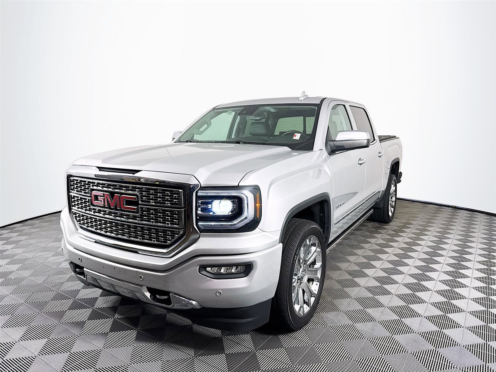 2018 Gmc Sierra 1500 Denali photo 3