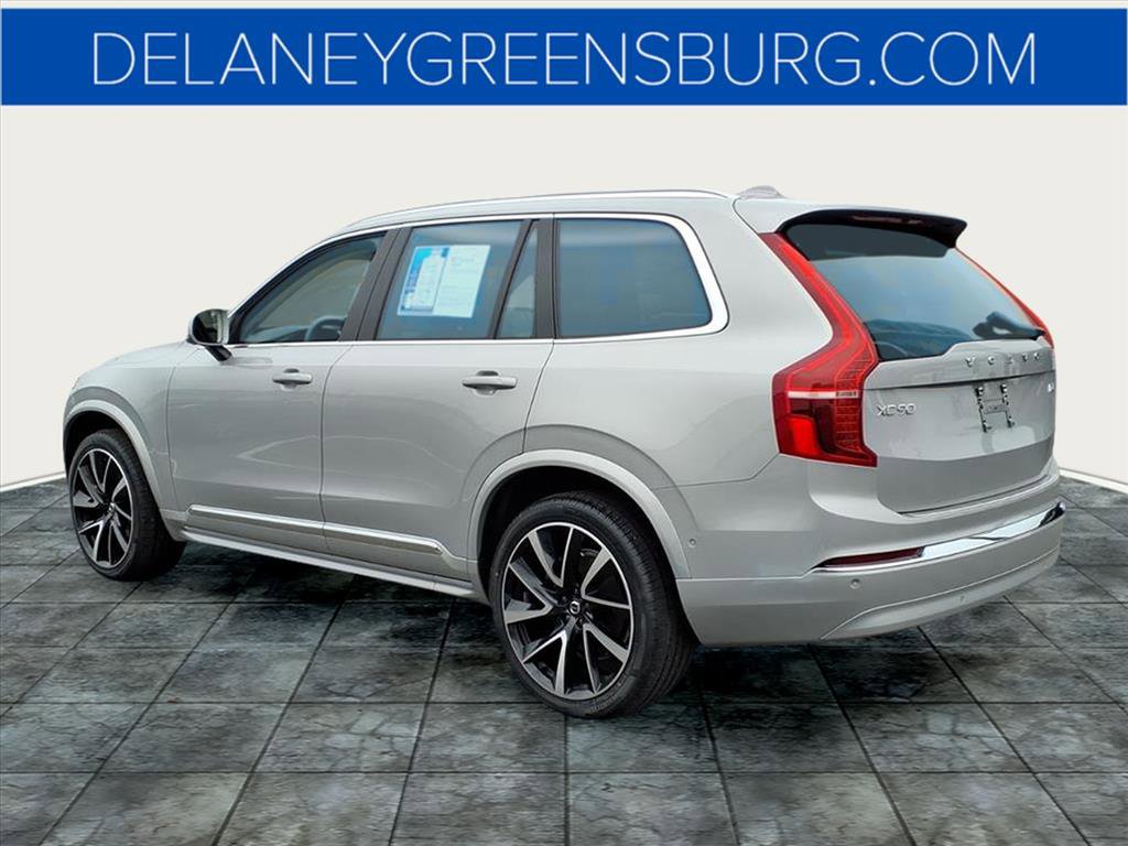 2023 Volvo XC90 Plus photo 4