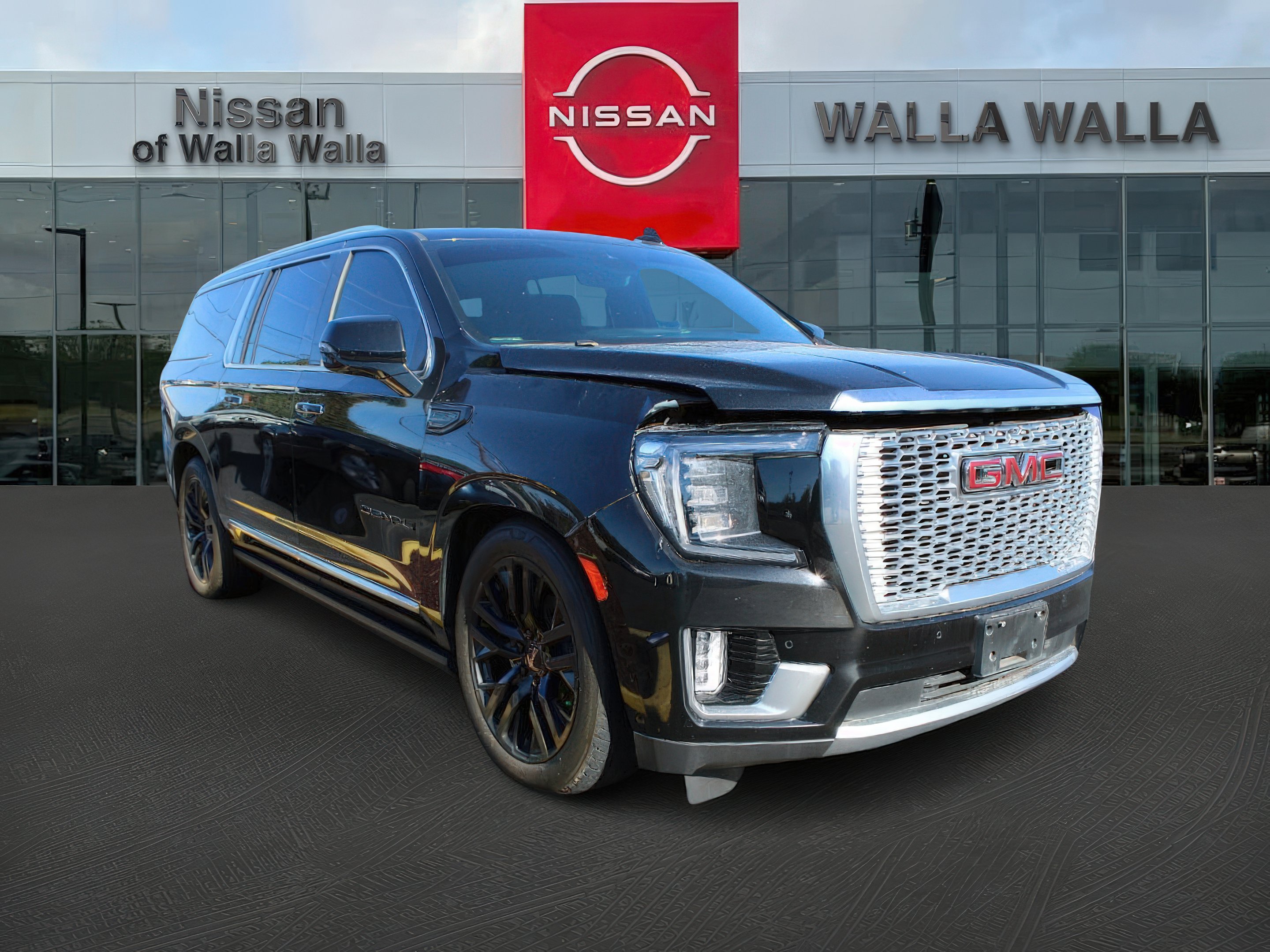 2023 GMC Yukon XL Denali's photo