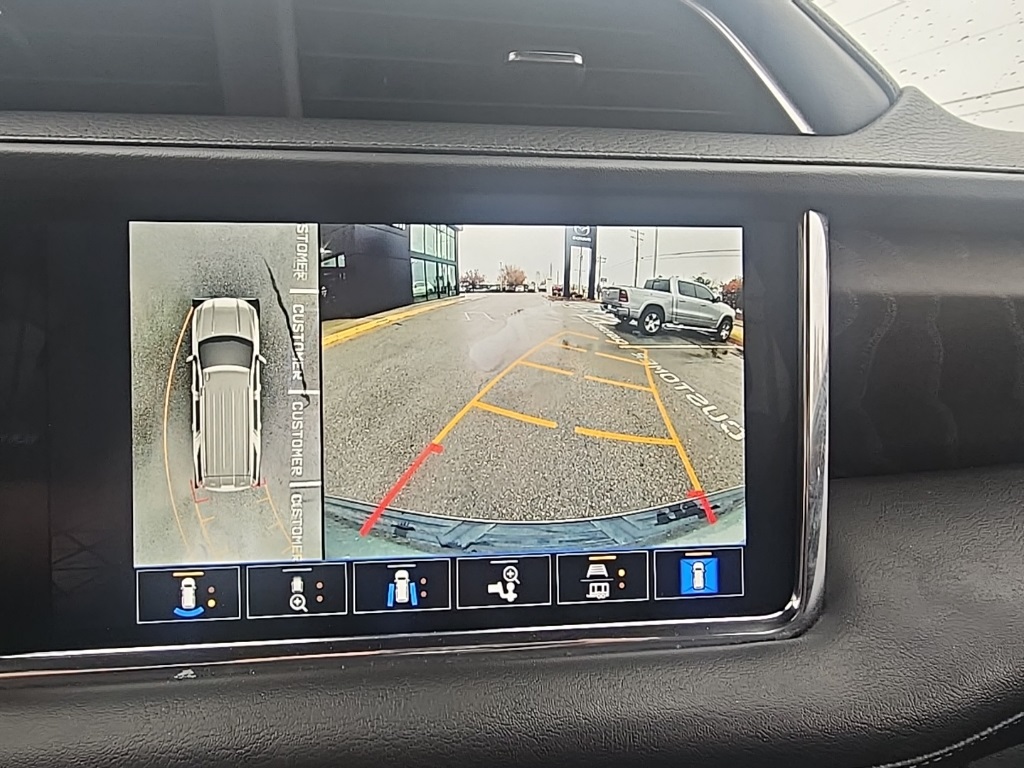 2023 Gmc Yukon Denali photo 2