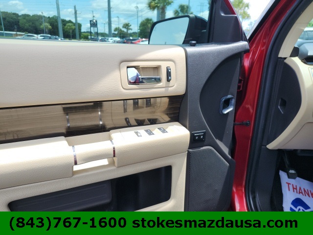 2014 Ford Flex SEL photo 9