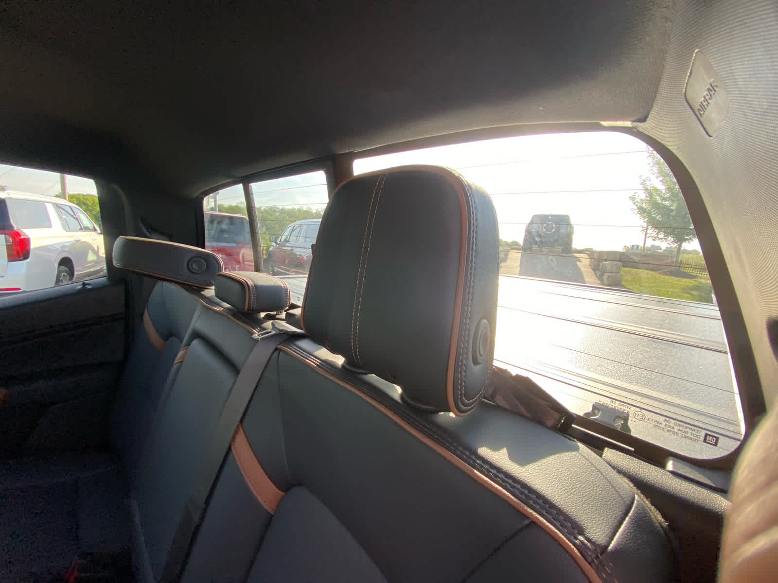 2024 Gmc Canyon AT4 photo 24