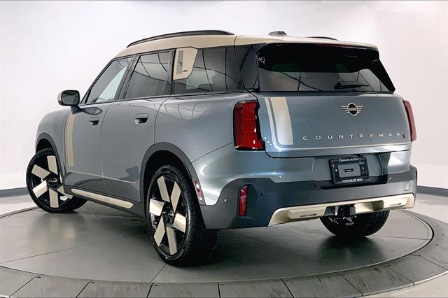 2025 Mini Countryman S ALL4 photo 2