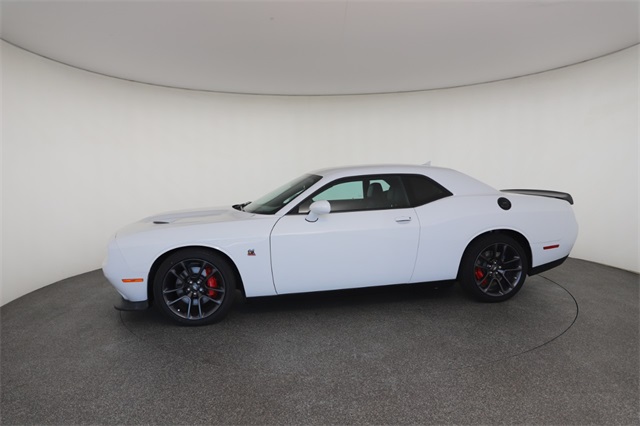 2022 Dodge Challenger R/T Scat Pack photo 6