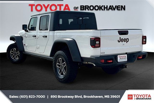 2025 Jeep Gladiator Mojave photo 2