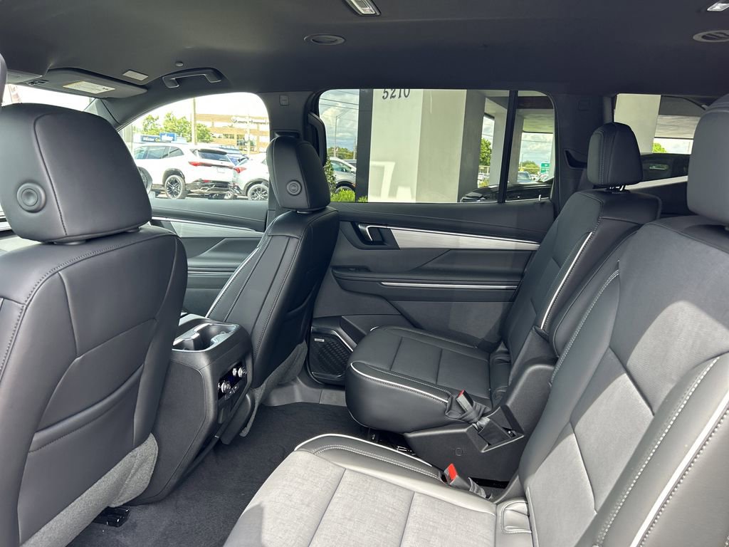 2026 Buick Enclave Preferred photo 18