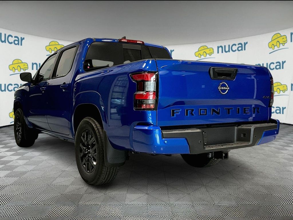2026 Nissan Frontier SV photo 3