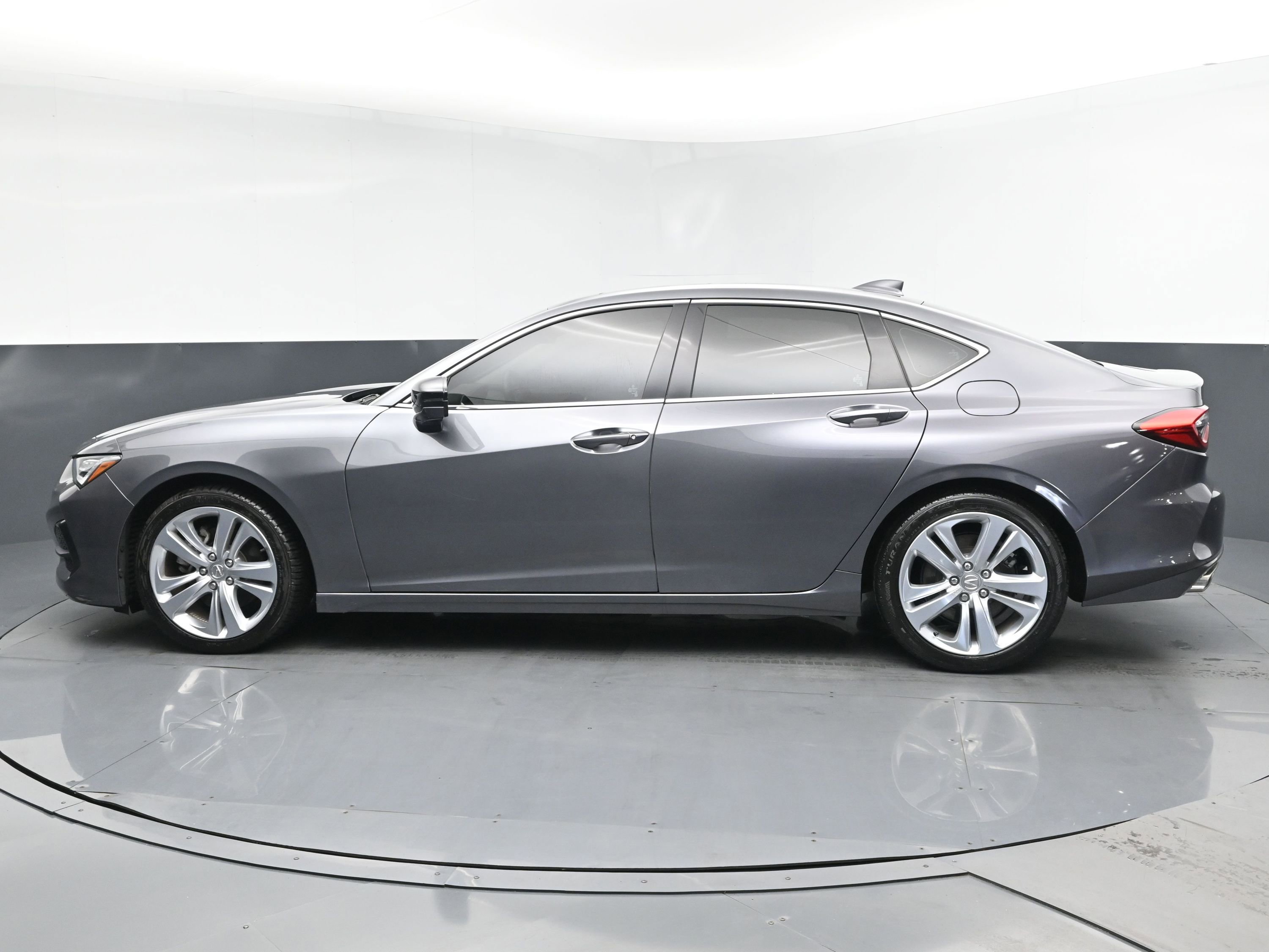 2022 Acura TLX Technology photo 4