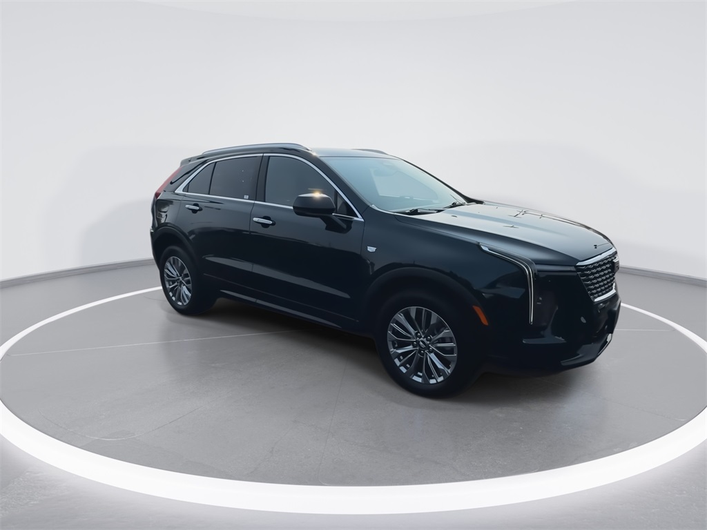 2024 Cadillac XT4 Premium Luxury photo 2