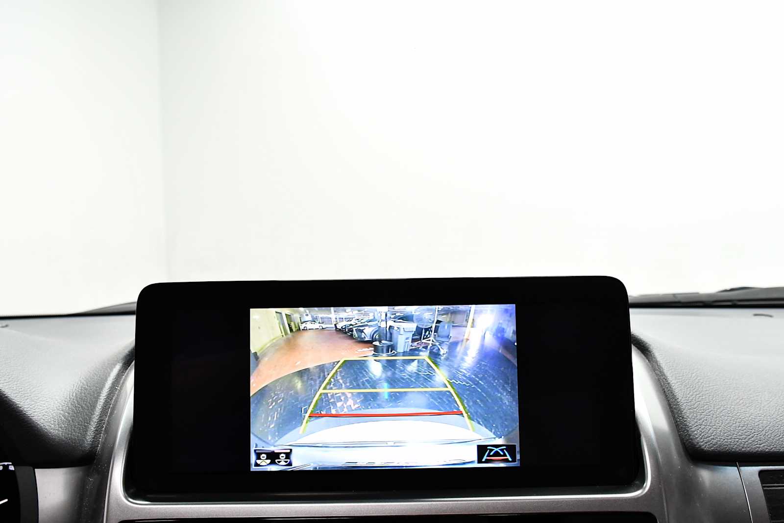 Certified Used 2023 Atomic Silver Lexus 460 Premium image 22