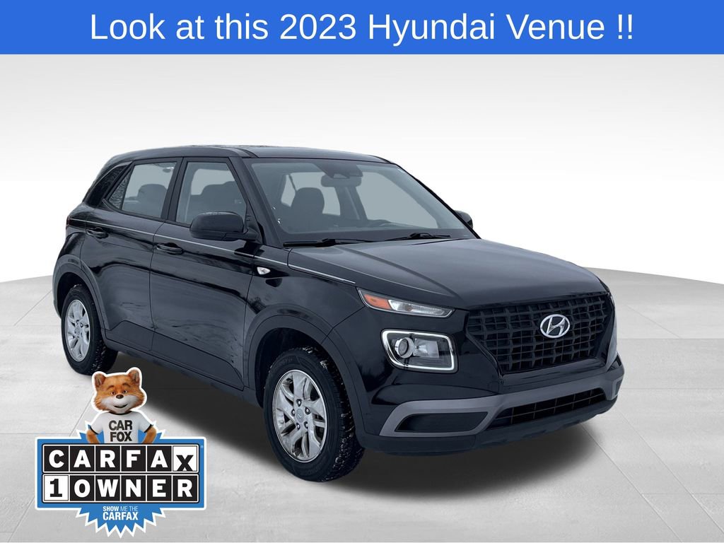 2023 Hyundai Venue SE's photo