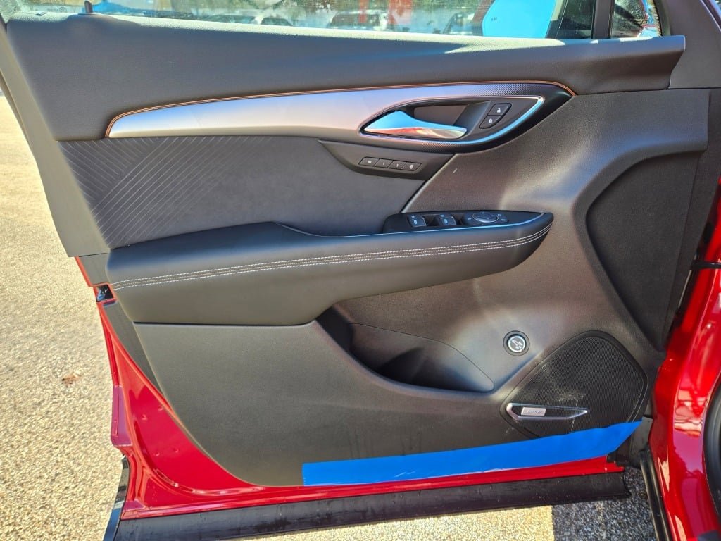 2025 Buick Envision Sport Touring photo 18