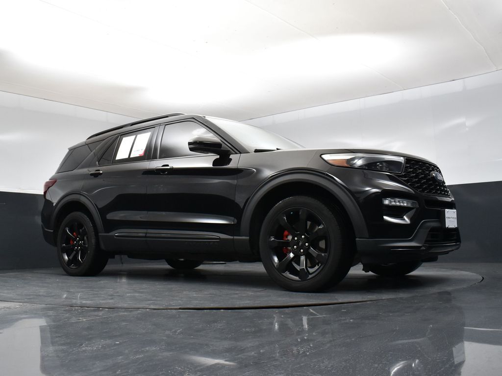 2021 Ford Explorer ST photo 29