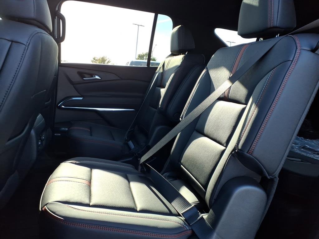 2026 Chevrolet Traverse RS photo 14