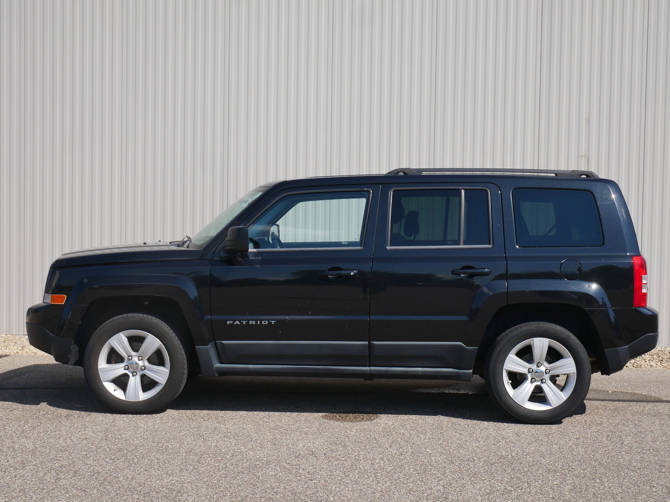 Used 2011 Jeep Patriot Sport with VIN 1J4NF1GB6BD177403 for sale in Hastings, Minnesota