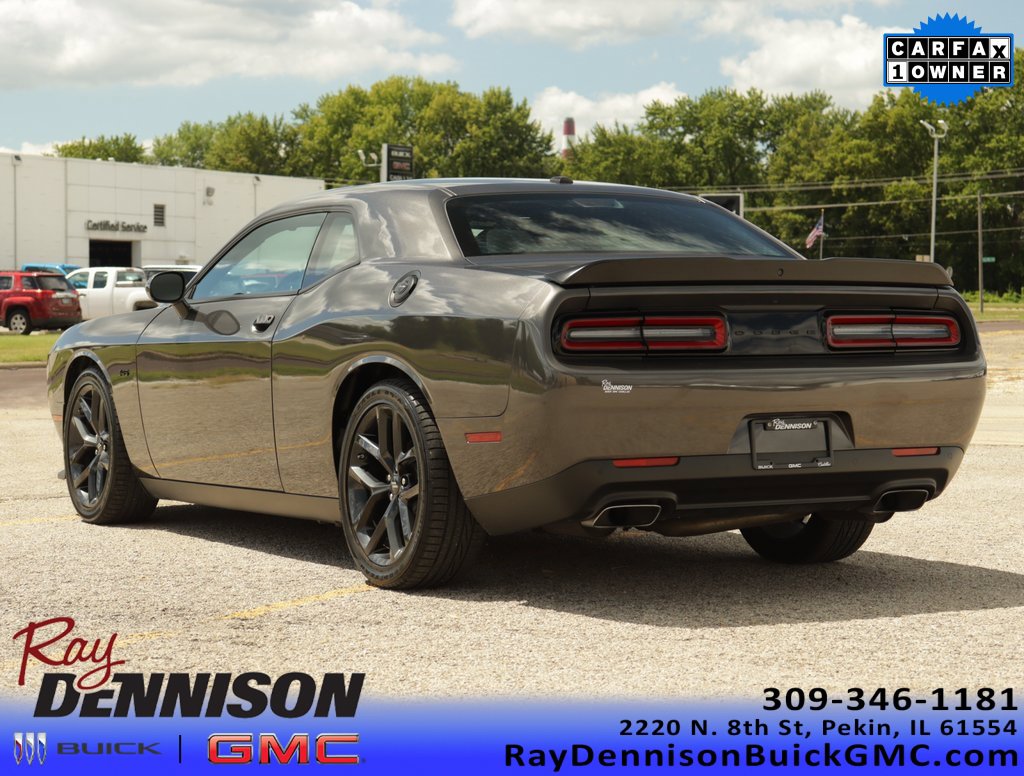 2023 Dodge Challenger R/T photo 3