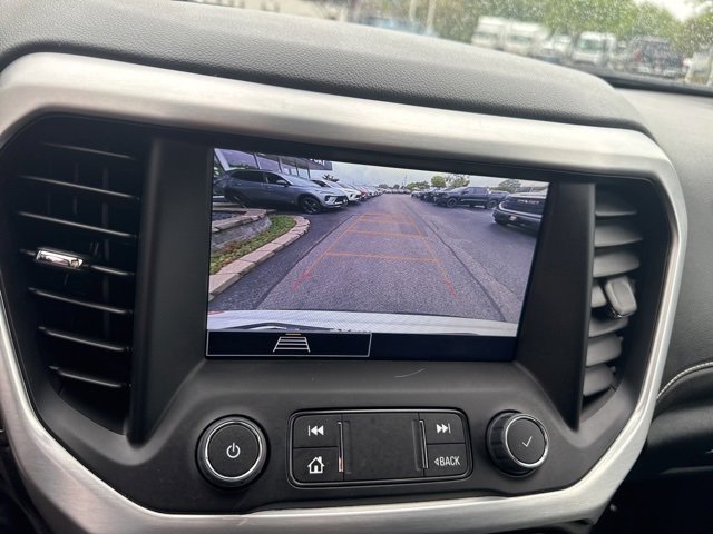 2022 Gmc Acadia SLE photo 16