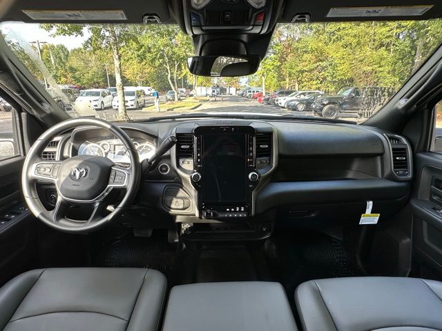 2026 Ram 3500 Tradesman photo 2