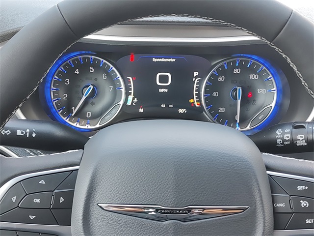 2026 Chrysler Pacifica photo 12