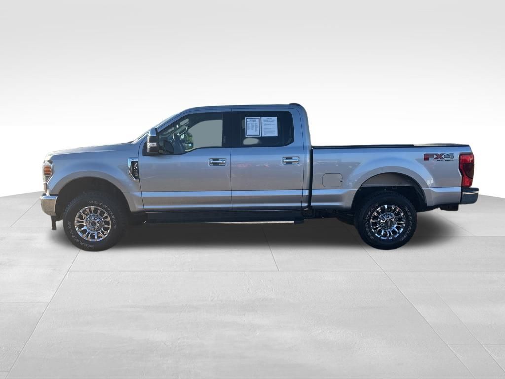 2021 Ford F-250 XLT photo 2