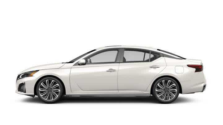 2025 Nissan Altima SL photo 14