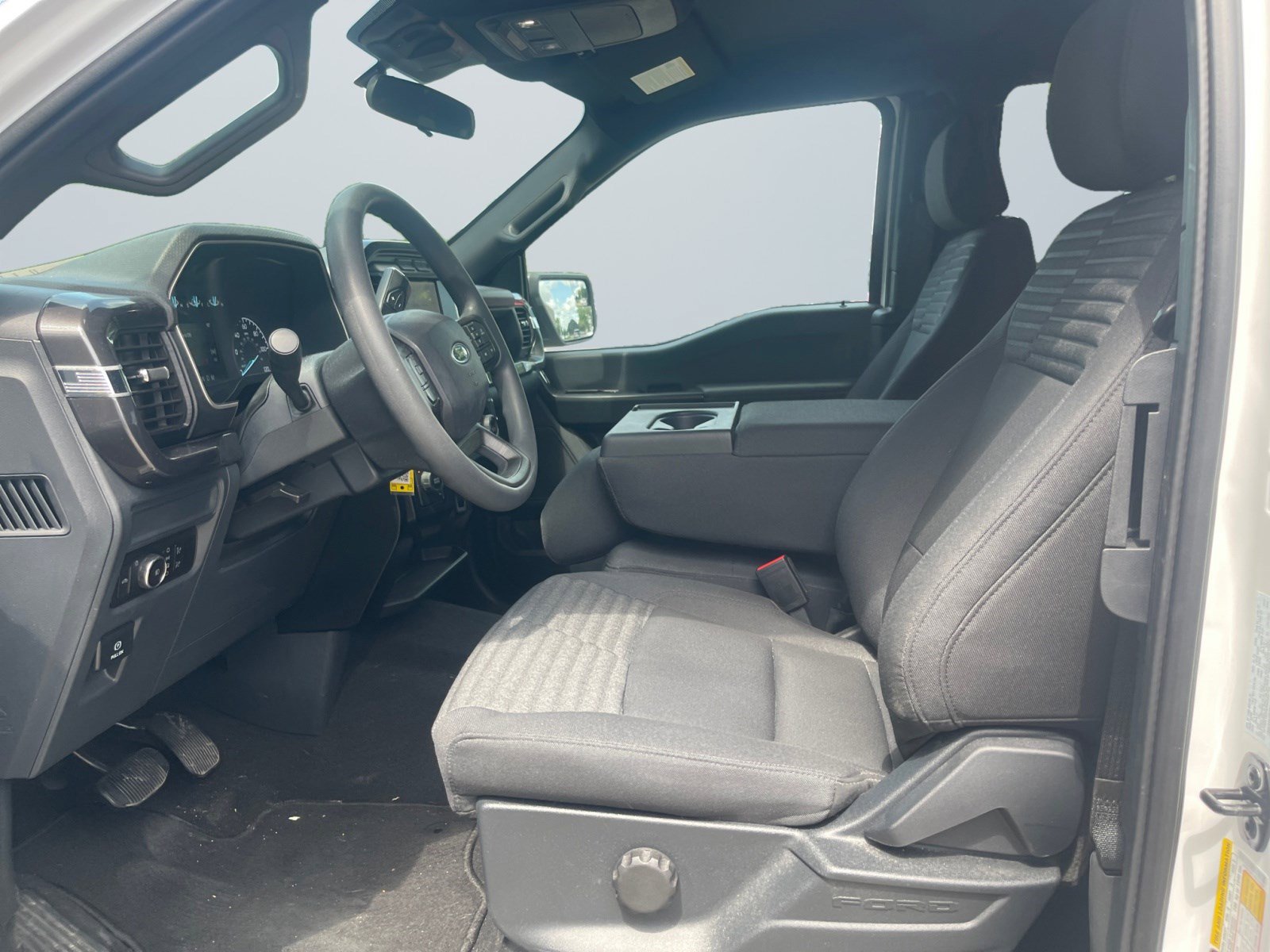 2023 Ford F-150 XL photo 9