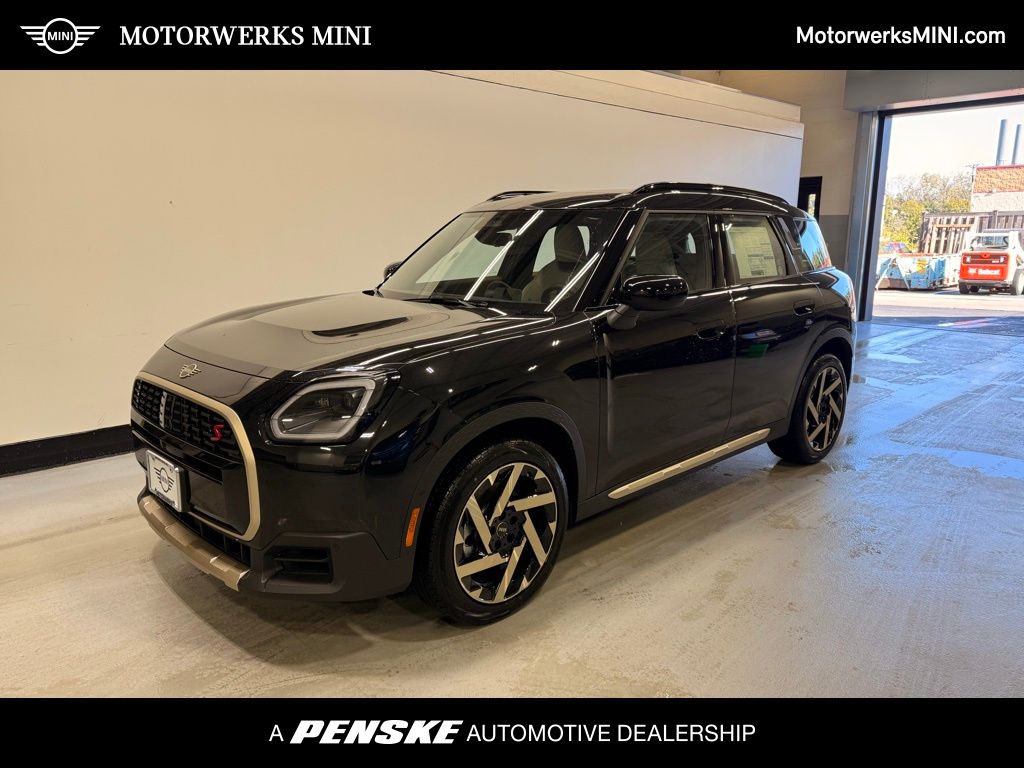2025 MINI Countryman S's photo