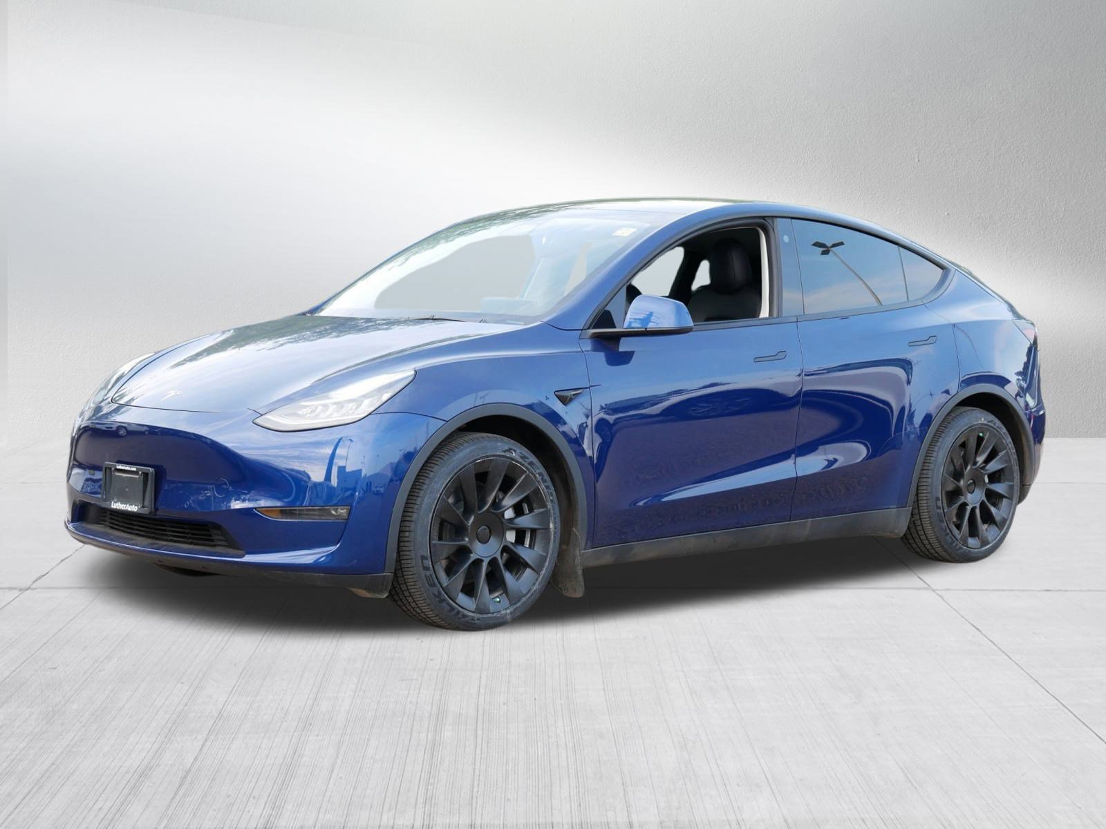 2021 Tesla Model Y Long Range photo 3