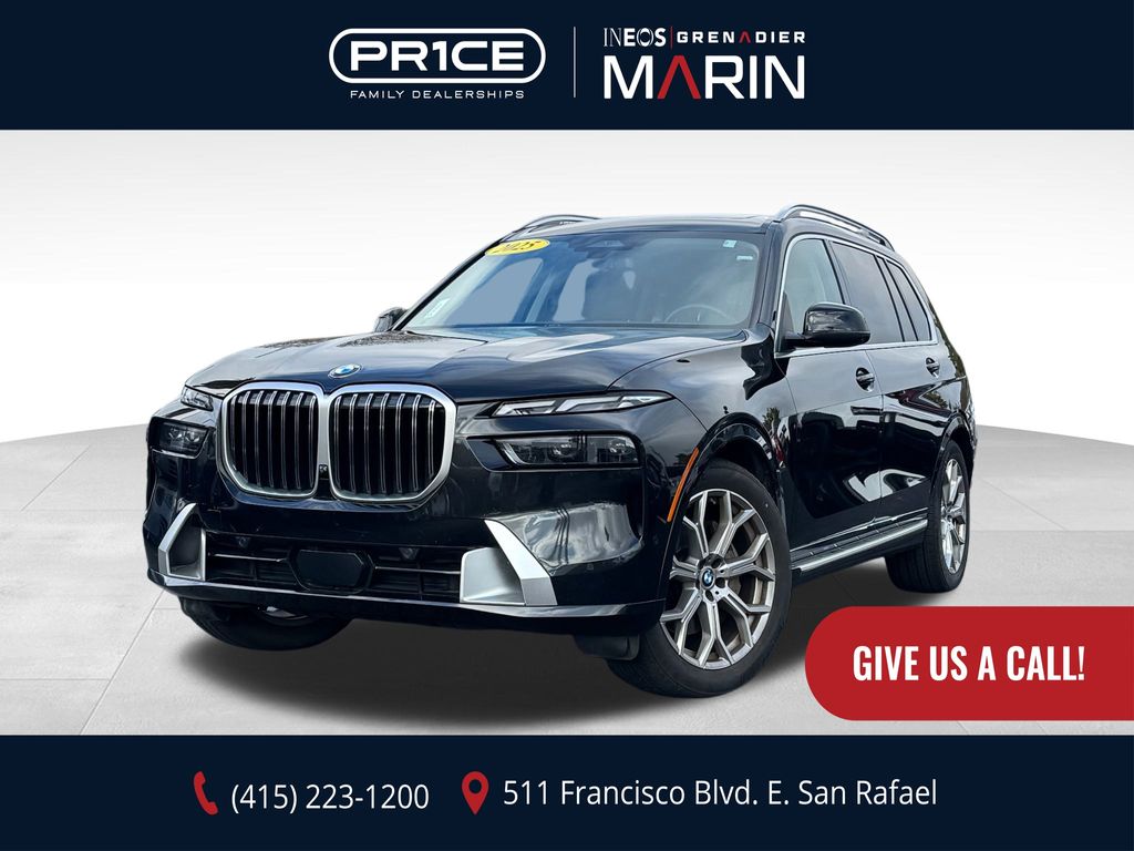 2025 BMW X7 40i's photo