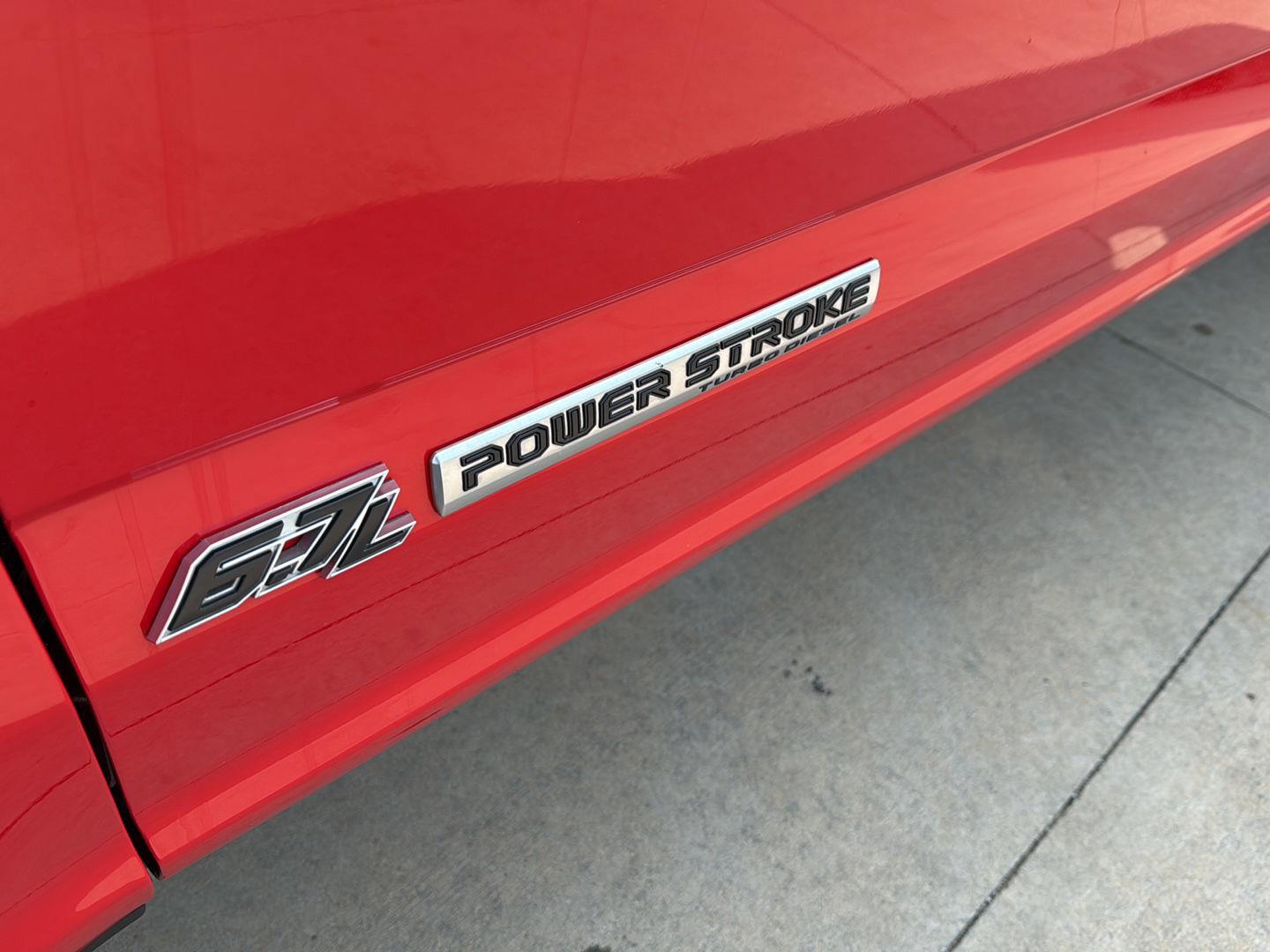 2021 Ford F-250 Lariat Tremor photo 5