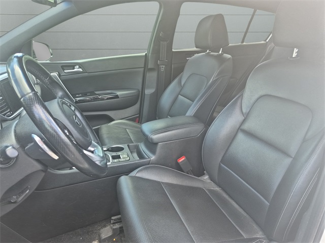 2020 Kia Sportage S photo 29