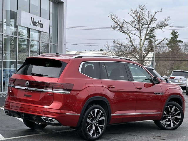 2024 Volkswagen Atlas SEL Premium R-Line photo 3