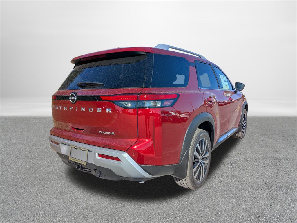 2025 Nissan Pathfinder Platinum photo 3