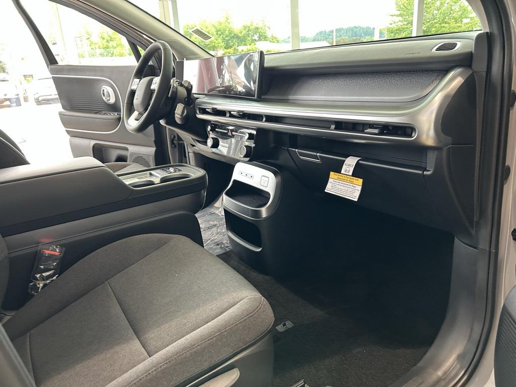 2026 Hyundai Ioniq photo 25