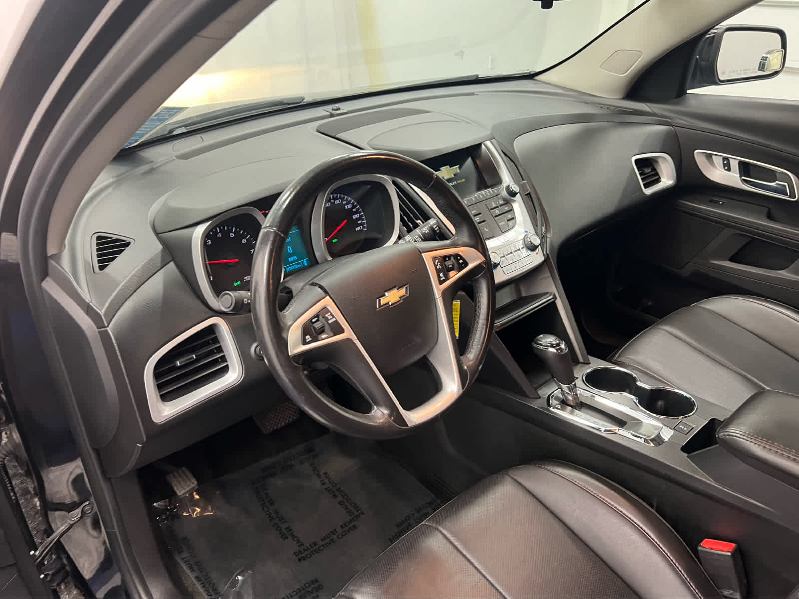 2017 Chevrolet Equinox LT photo 15
