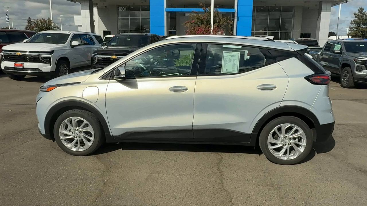 2022 Chevrolet Bolt EUV photo 25